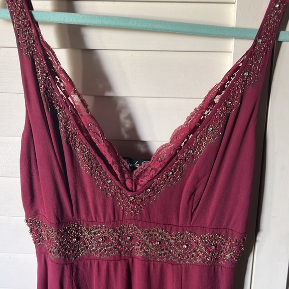 Silk Dress ( maroon color ) - Picture 2 of 6